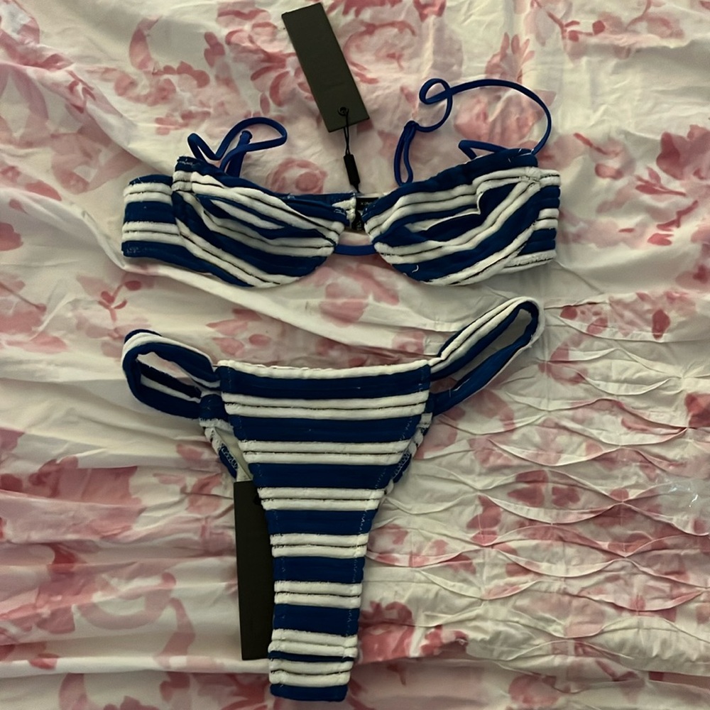 Triangl X-small bikini